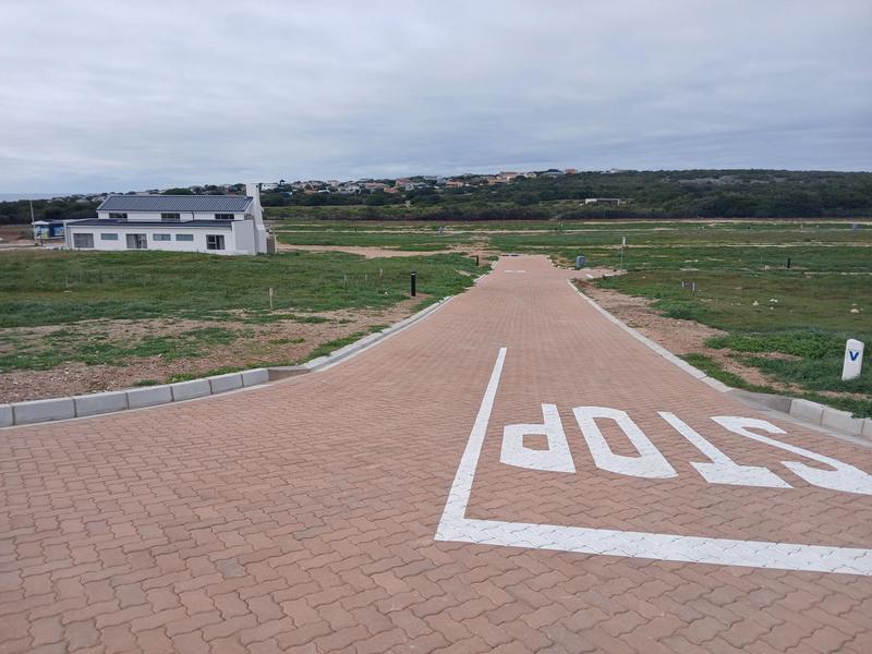 2 Bedroom Property for Sale in Stilbaai Wes Western Cape
